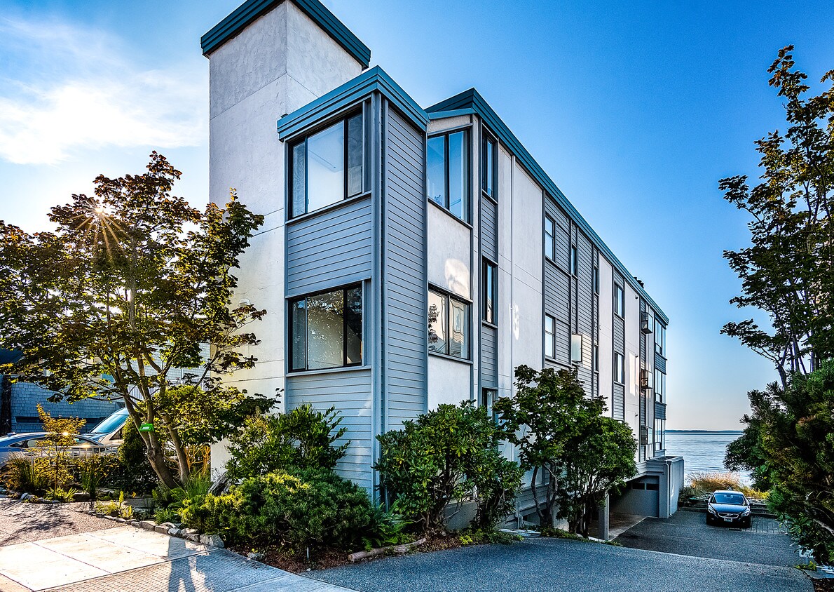 Foto principal - Alki Point West Condos - 2 bedrooms