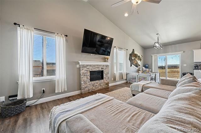 Foto del edificio - 1140 E Dove Creek Dr