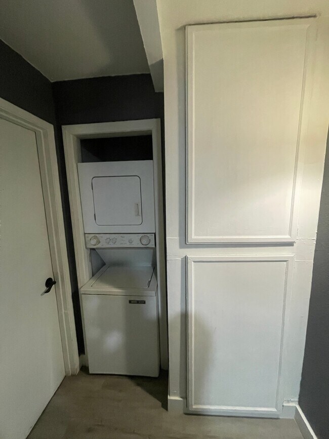 Foto del edificio - 2312 N Bassler St