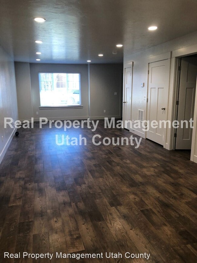 Foto del edificio - 3 br, 2.5 bath House - 189 E 610 S