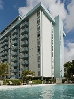 Building Photo - Forest Place