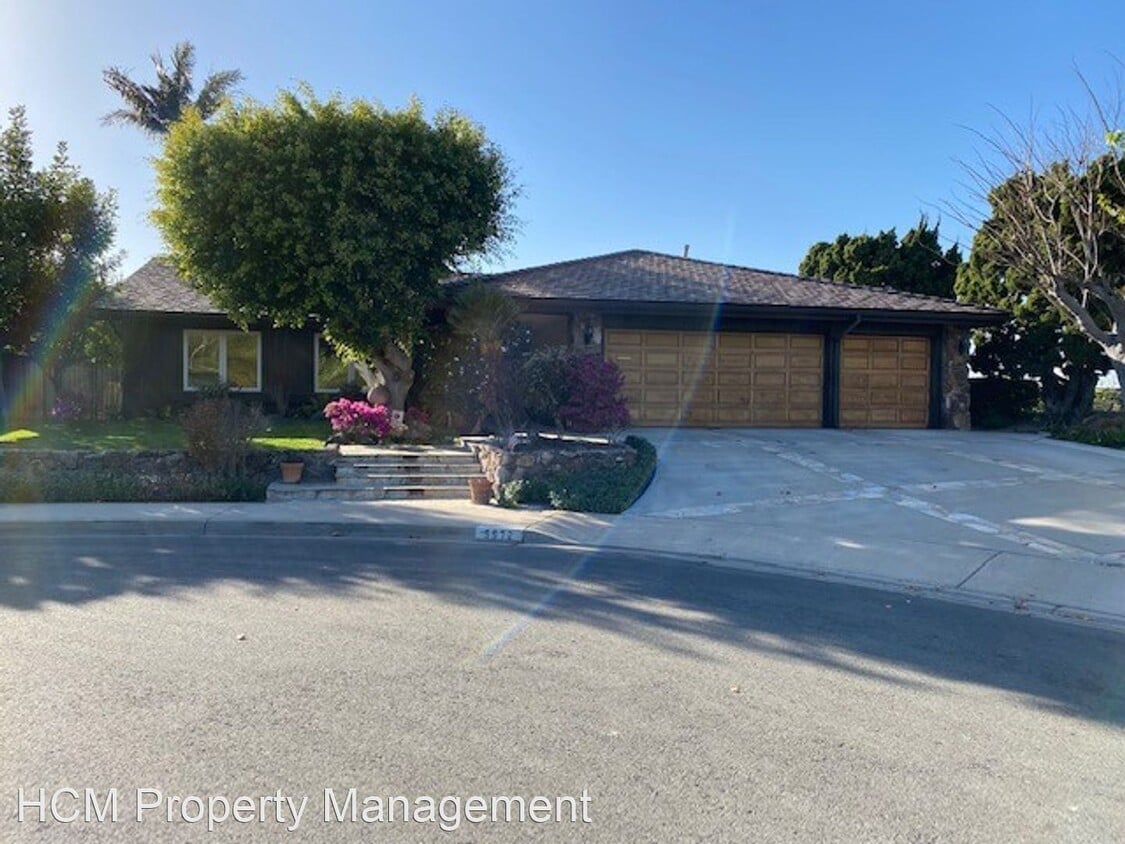 Primary Photo - 3 br, 2.5 bath House - 5572 Kingsford Terrace