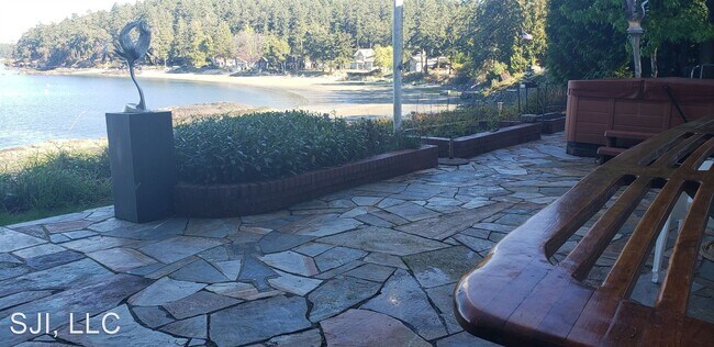 Building Photo - 3 br, 3 bath House - 1757 Yacht Haven
