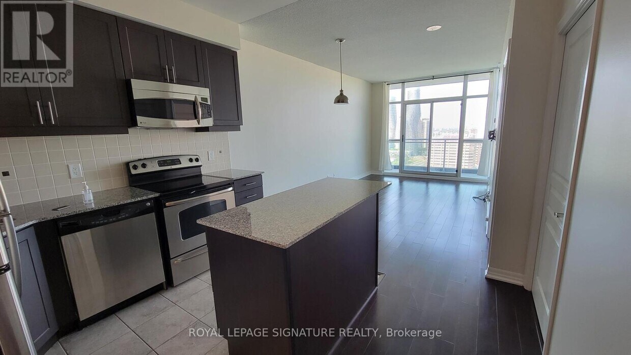 Photo principale - 223 Webb Dr