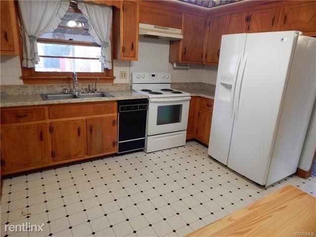 Foto del edificio - 3 br, 1.5 bath House - 7135 Sunset Dr