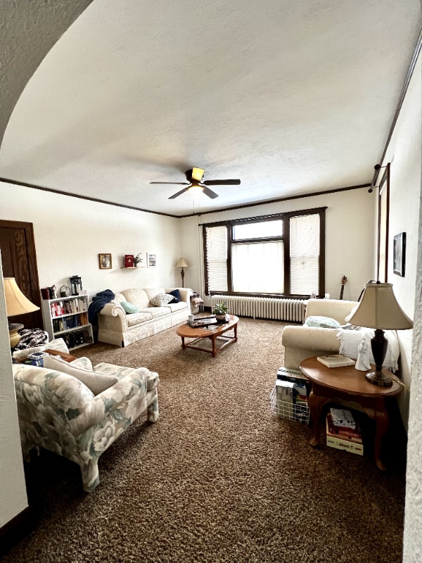 Building Photo - 4220 33rd Ave S