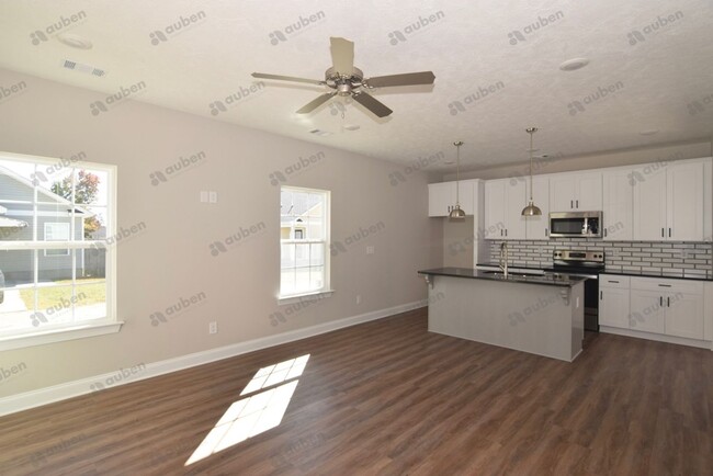 Foto del edificio - Newer 4 Bed/2.5 Bath House in Grovetown