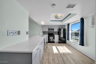 Building Photo - 1521 SW 47th Terrace