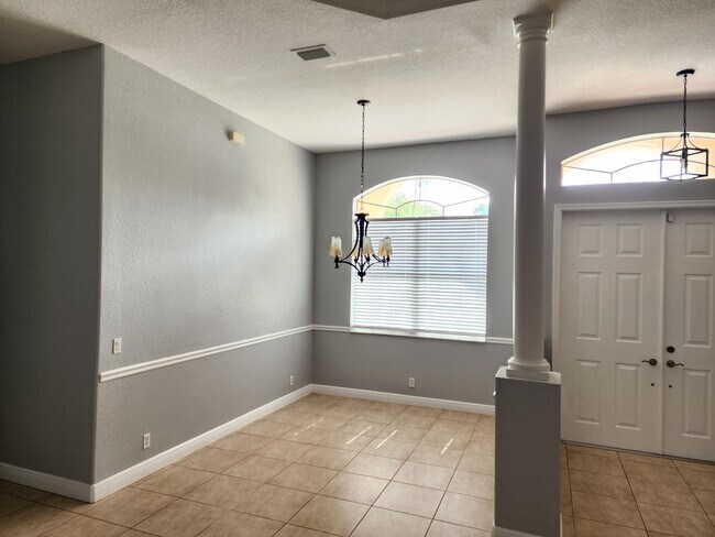 Building Photo - 4374 SW Savona Blvd