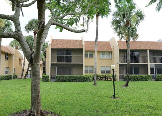 Foto del edificio - 2975 SW 22nd Ave