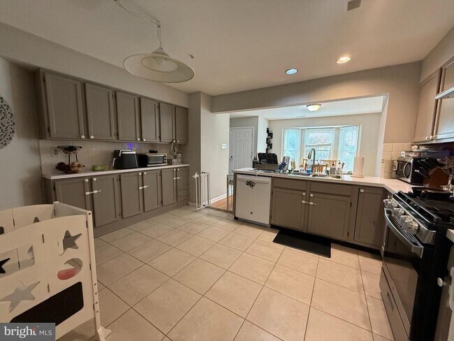 Foto del edificio - 15 Northrup Ct