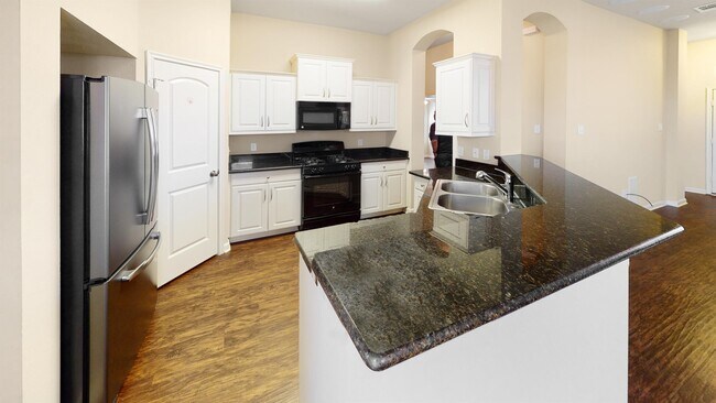 Building Photo - 3903 White Oak Meadow Ct