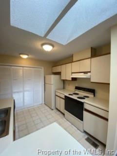 Building Photo - 5414 Skalak Dr