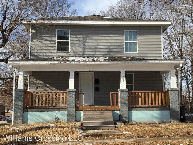 Building Photo - 301 N 5th St