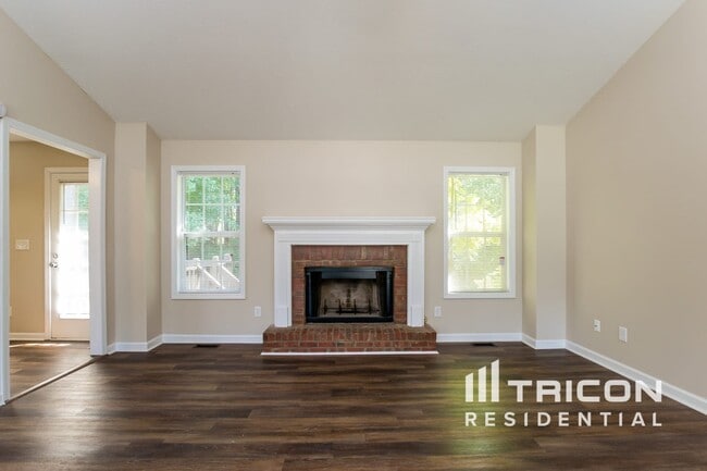 Building Photo - 109 Enclave Dr