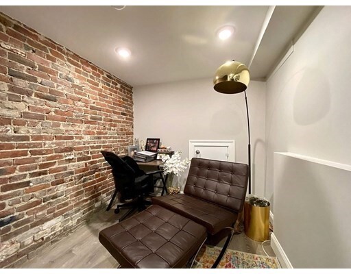Building Photo - 19 Tremont St