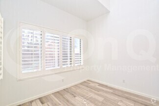 Building Photo - 6629 W Rose Garden Ln