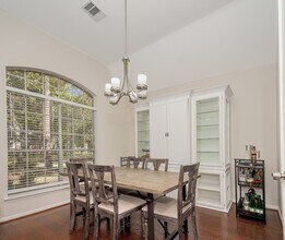 Building Photo - 174 S Winterport Cir