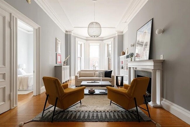 Photo - 119 Marlborough St Apartment