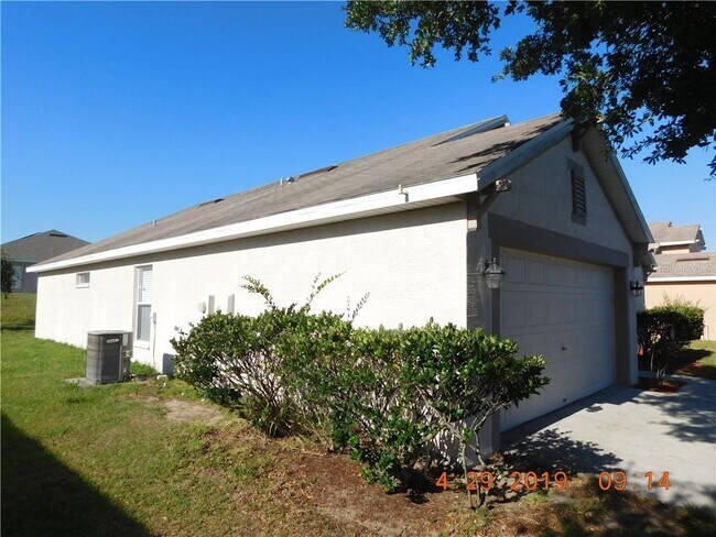 Building Photo - 1124 Allegro Pl