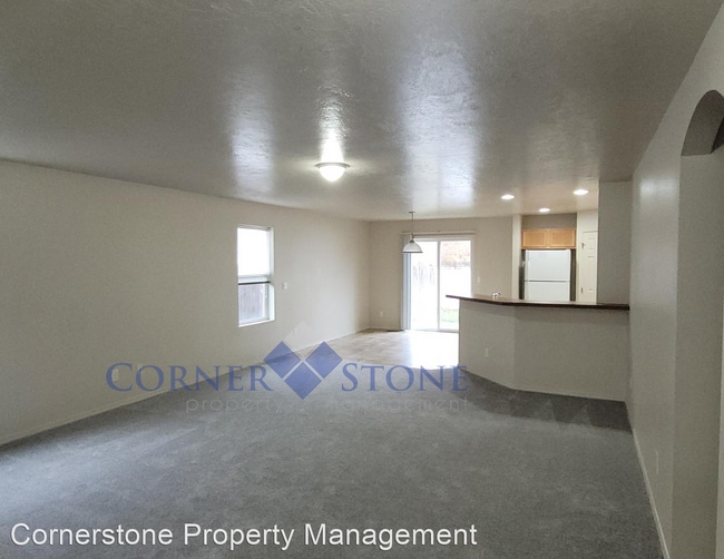 Building Photo - 3 br, 2 bath House - 1770 W Bayeux Dr.