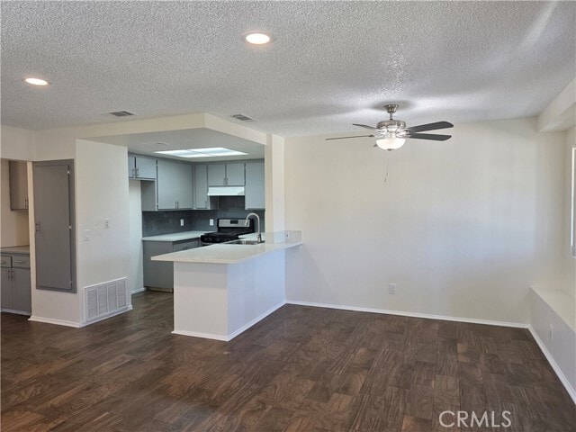 Building Photo - 44036 25th St W