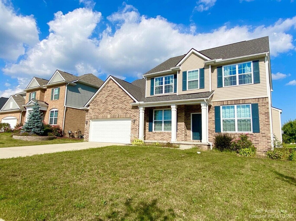 Primary Photo - 4430 Montith Dr