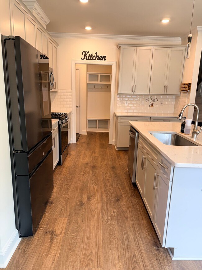 Building Photo - 2139 Cherry Top Dr