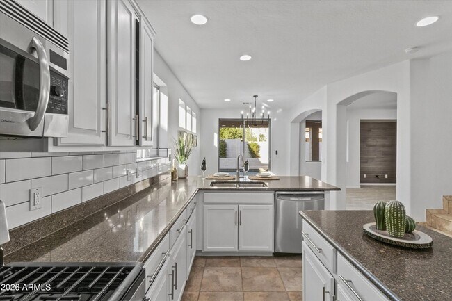 Foto del edificio - 17646 W Statler Dr