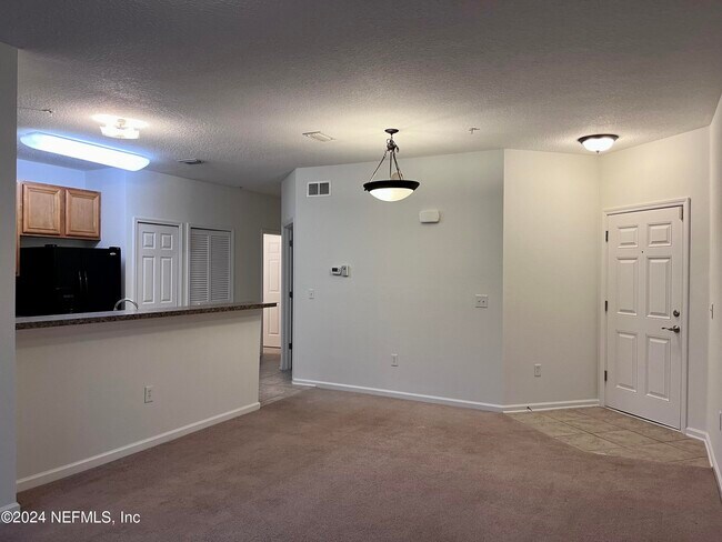 Building Photo - 8241 Pelican Landing Rd