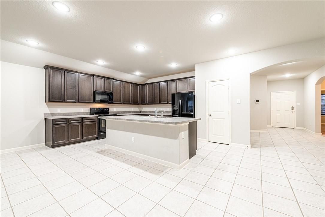 Building Photo - 9215 Switchgrass Ln