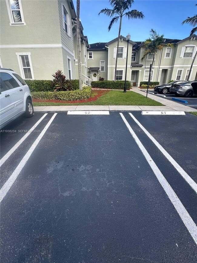 Building Photo - 2853 SE 1st Dr