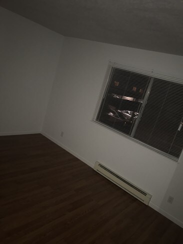 Building Photo - 121 Buckingham Dr