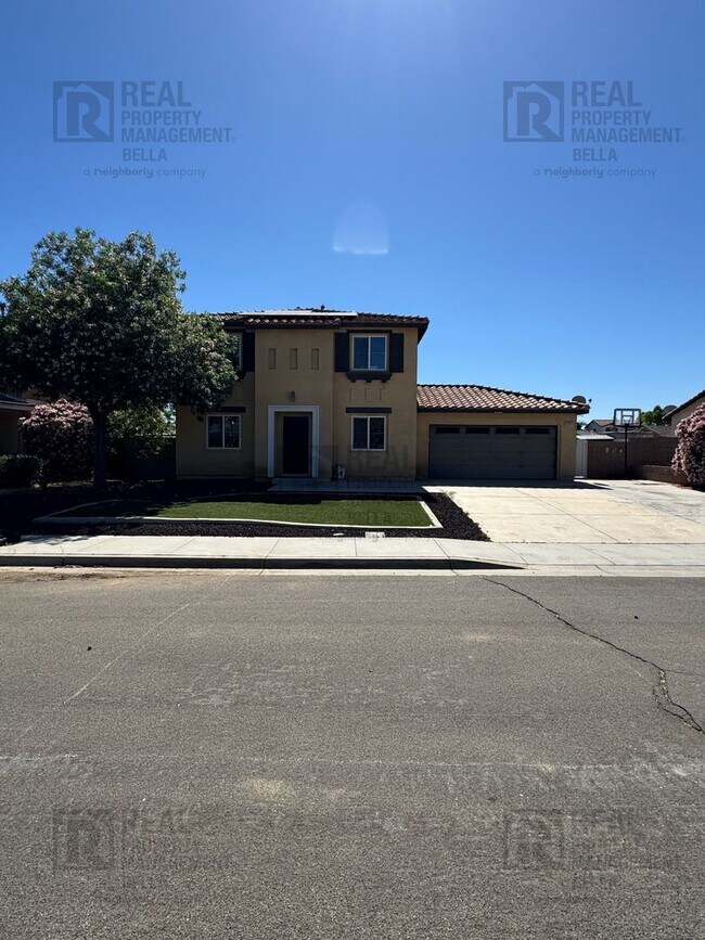 Foto del edificio - Spacious 4-Bedroom Menifee Home with Downs...