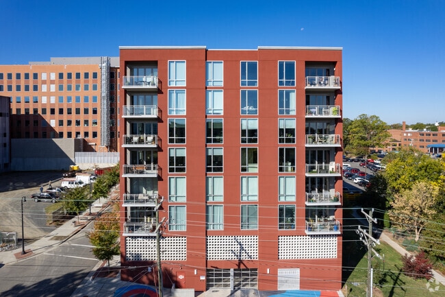 Building Photo - The Brannan