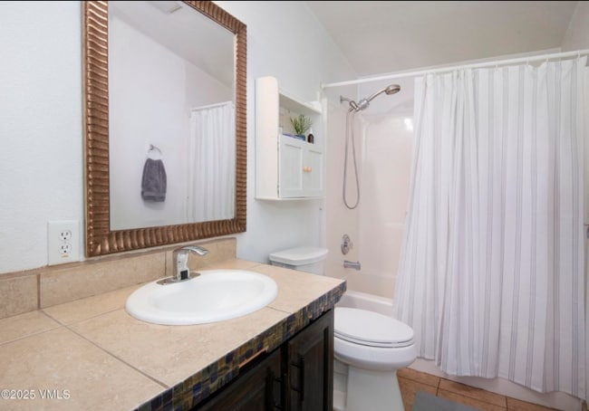 Foto del edificio - 146 Catfish Cir