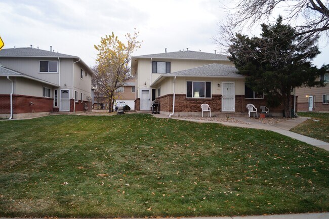 Building Photo - 7309 W Hampden Ave