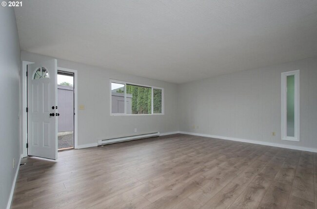 Foto del edificio - 6114 NE Hazel Dell Ave