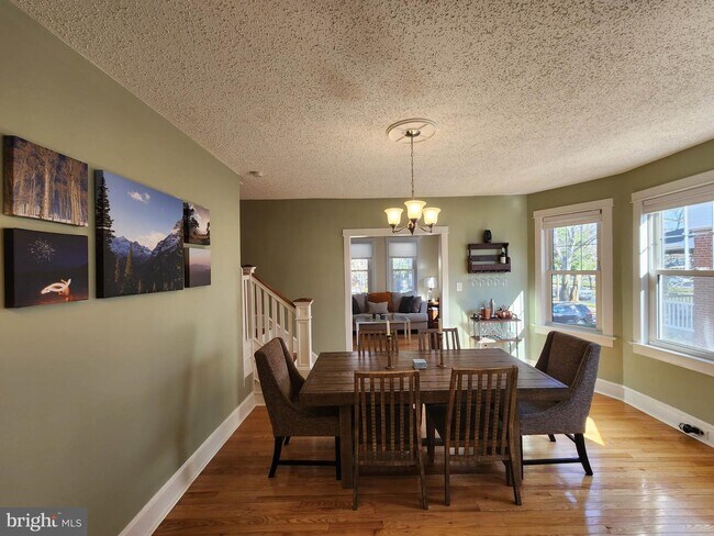 Foto del edificio - 604 Sycamore Terrace