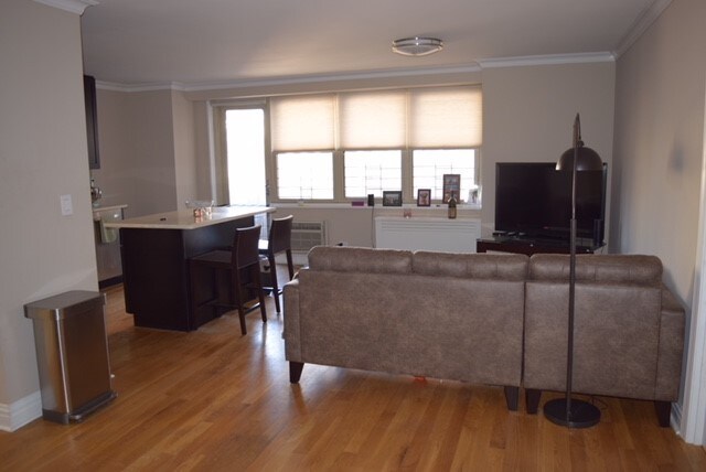 Primary Photo - 310 Greenwich St