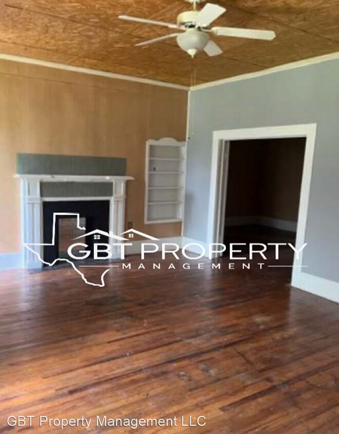 2 br, 1.5 bath House 306 W Jacinto House Rental in Groesbeck, TX