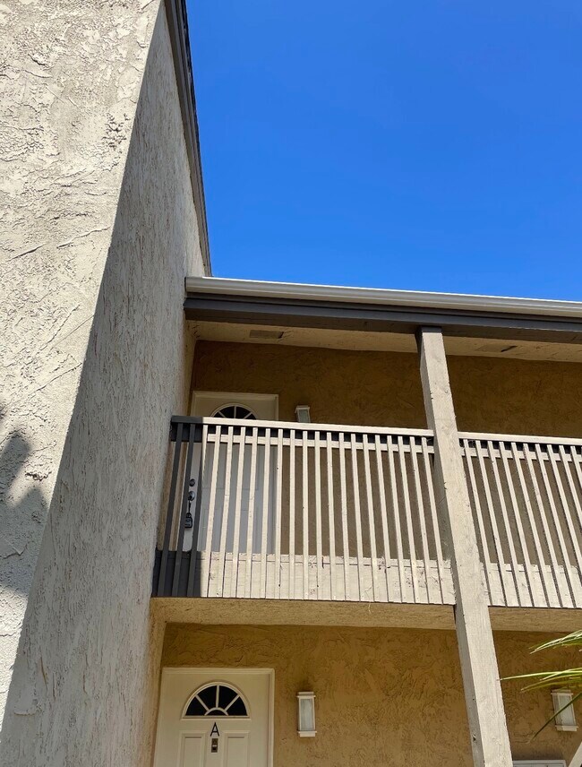 Foto del edificio - 8525 Villa La Jolla Dr