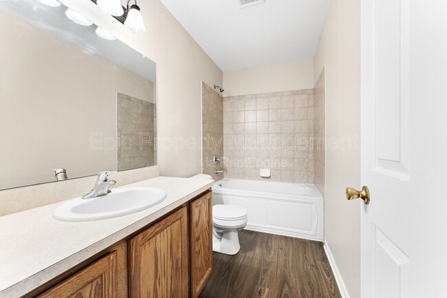 Building Photo - 206 Taddeo Dr