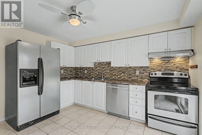 Building Photo - 334 Dunsmore Ln