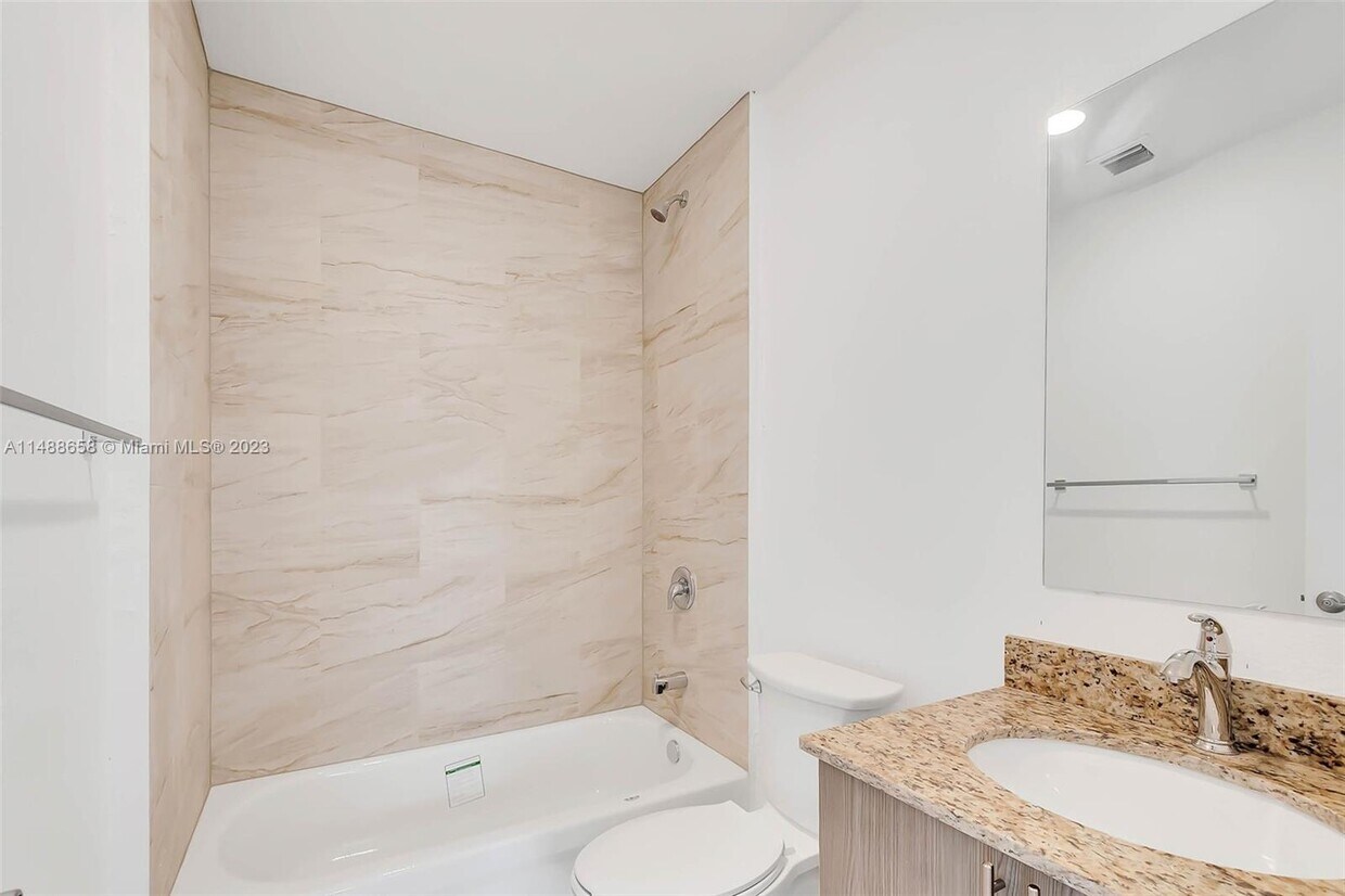 Foto del edificio - 10239 SW 173rd St