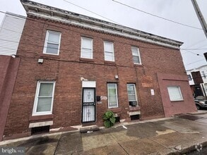 Building Photo - 2033 McKean St