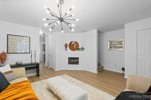 Foto del edificio - 6812 Campbell Burn Ct