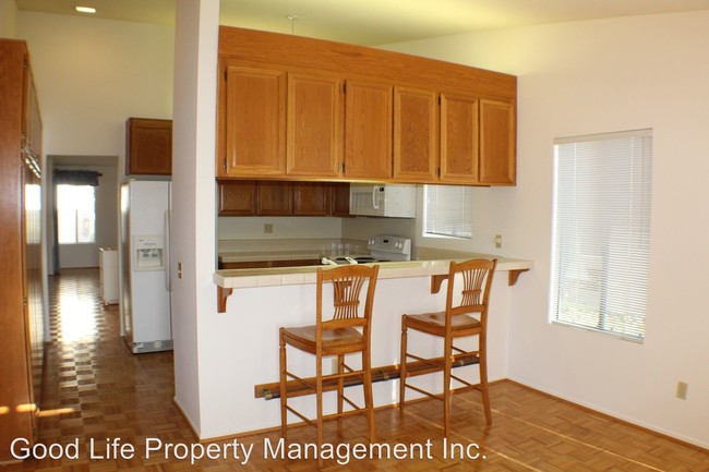Building Photo - 2 br, 2 bath House - 17952 Avenida Alozdra