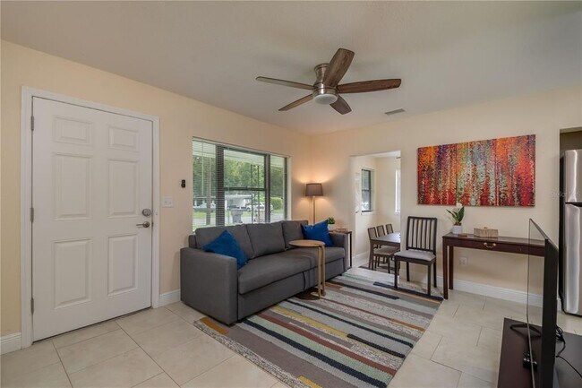 Foto del edificio - 2215 NE 16th Ct