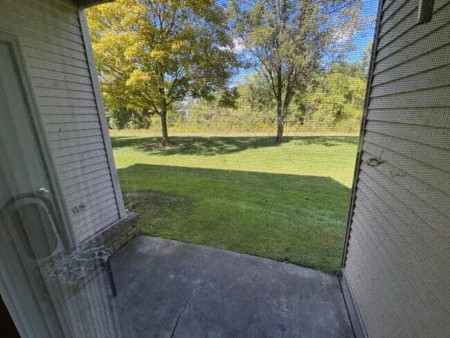 Foto del edificio - 42542 Lilley Pointe Dr